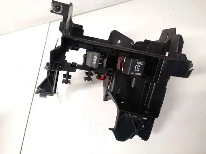 Skoda Octavia Mk2 (1Z) (2004 - 2013) 1k1937503 Блок предохранителей (комплект) — фото 1