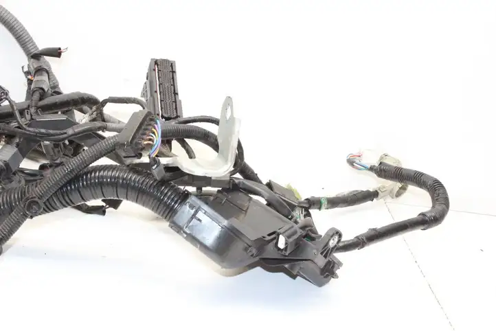 Mazda 3 II (2013 - 2017) KD4567070 Проводка двигателя — фото 4