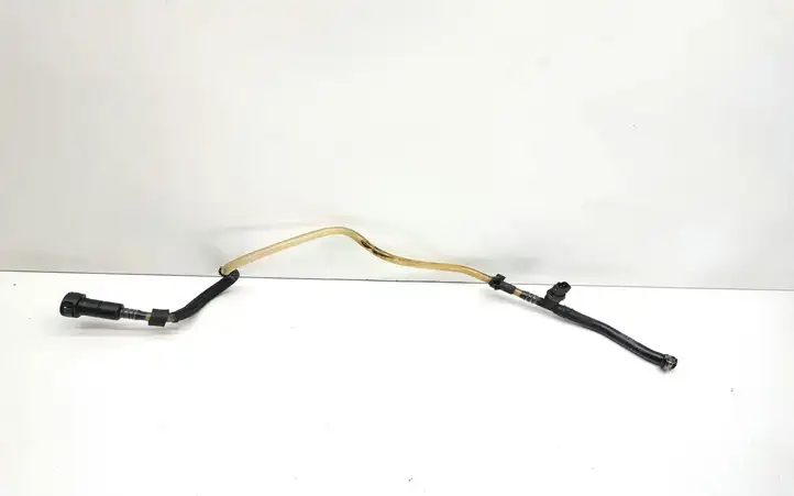 BMW 3 E90 E91 (2005 - 2012) 7801662 Трубка топливной системы — фото 1