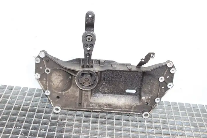 Audi A3/S3 8P (2008 - 2013) 1K0199369F Передняя балка подвески — фото 1