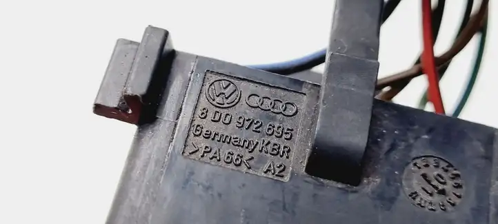 Audi A4 S4 B6 8E 8H (2000 - 2006) 8D0972695 Прочая электропроводка — фото 3