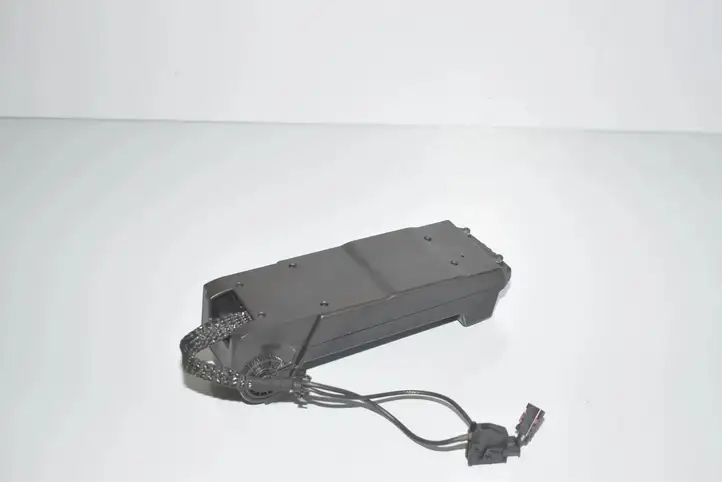BMW X3 F25 (2010 - 2017) 9215826 Блок GSM — фото 3