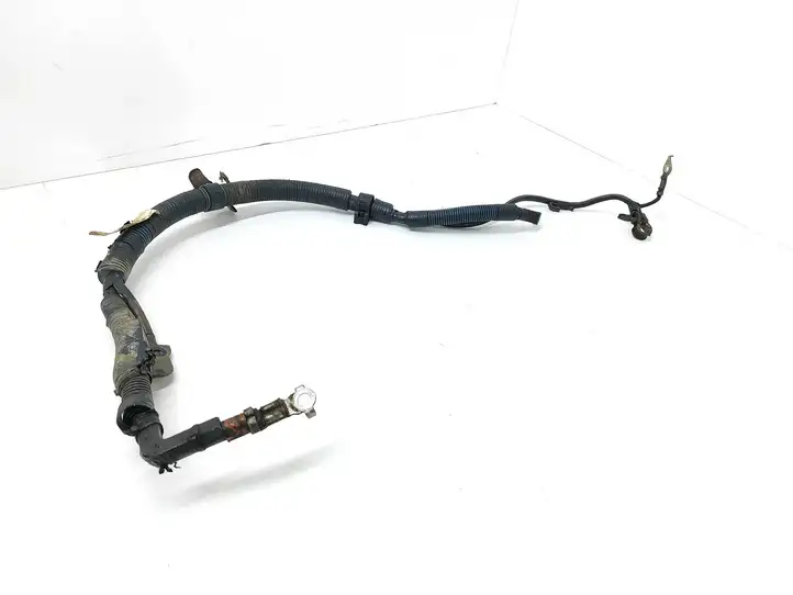 Toyota Land Cruiser (J120) (2002 - 2009) 8212260430 Плюсовой провод аккумулятора — фото 2