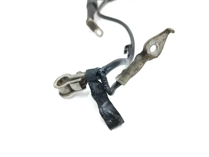 Toyota Land Cruiser (J120) (2002 - 2009) 8212260430 Плюсовой провод аккумулятора — фото 4