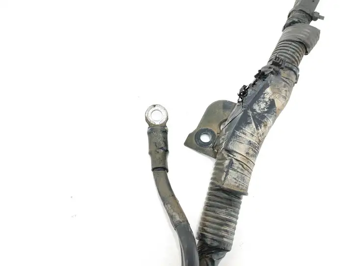 Toyota Land Cruiser (J120) (2002 - 2009) 8212260430 Плюсовой провод аккумулятора — фото 6