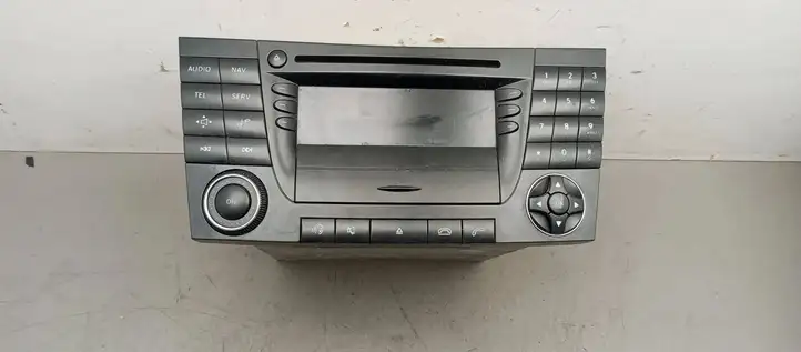 Mercedes-Benz E W211 (2002 - 2009) 2118201079 Магнитола / мультимедийная система — фото 5