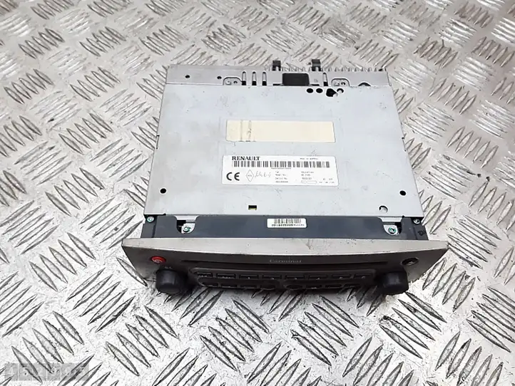 Renault Scenic II - Grand scenic II (2003 - 2006) 8200484428 Магнитола / мультимедийная система — фото 3