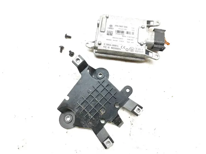Volkswagen Touareg II (2010 - 2018) 4H0907566 Радар контроля слепых зон — фото 2
