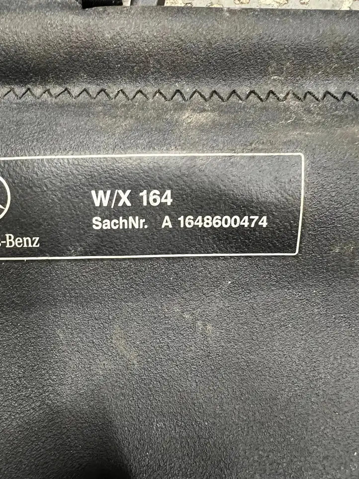 Mercedes-Benz GL X164 (2006 - 2012) A1648600474 Шторка багажника (сетка) — фото 3