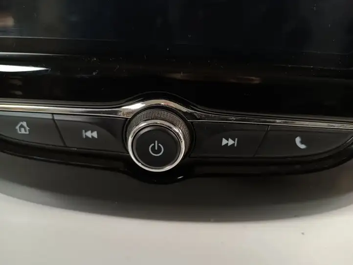 Opel Corsa E (2014 - 2019) 42554580 Магнитола / мультимедийная система — фото 2