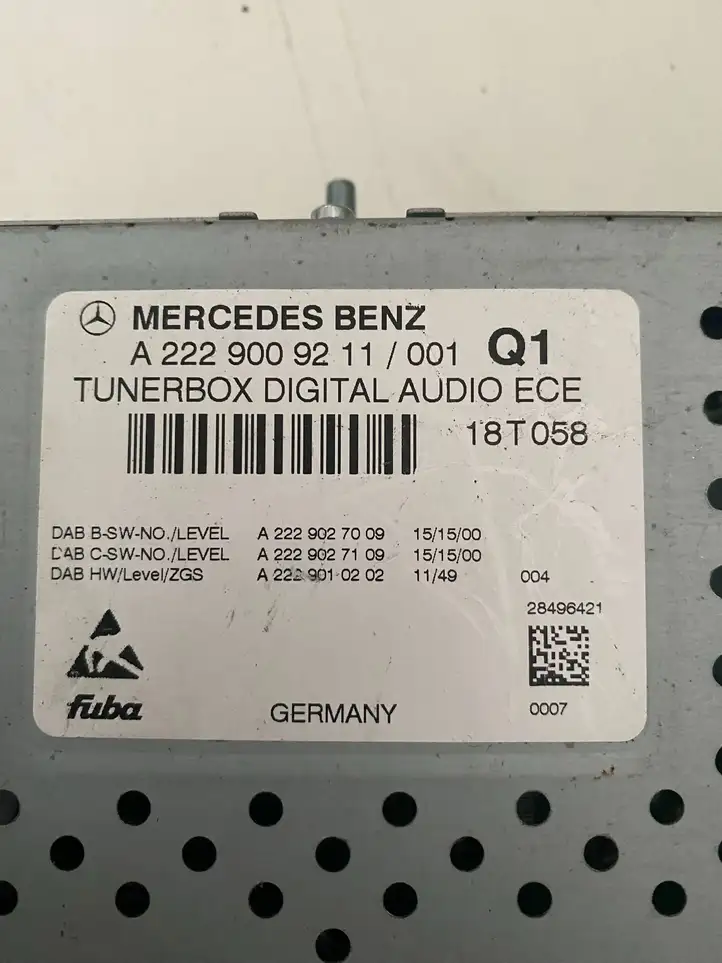 Mercedes-Benz GLE W166/C292 (2015 - 2019) A2229009211 Магнитола / мультимедийная система — фото 4