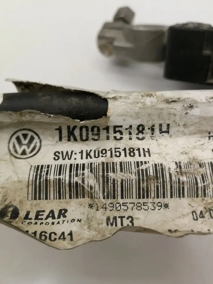 Volkswagen Caddy (2010 - 2015) 1K0915181H Минусовой провод аккумулятора — фото 3