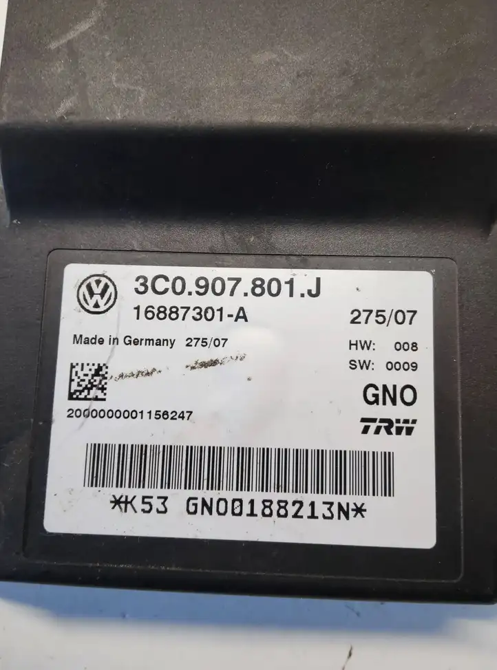 Volkswagen PASSAT B6 (2005 - 2010) 3C0907801J Блок управления стояночным тормозом — фото 4