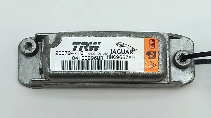 Jaguar XJ X308 (1998 - 2002) HNC9667AD Датчик удара SRS — фото 1
