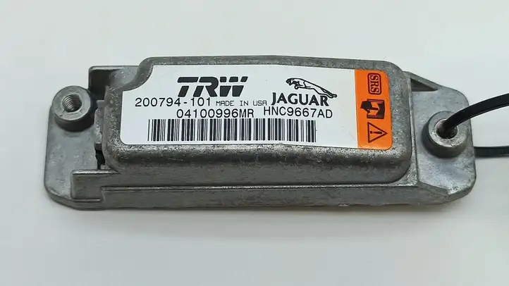 Jaguar XJ X308 (1998 - 2002) HNC9667AD Датчик удара SRS — фото 4