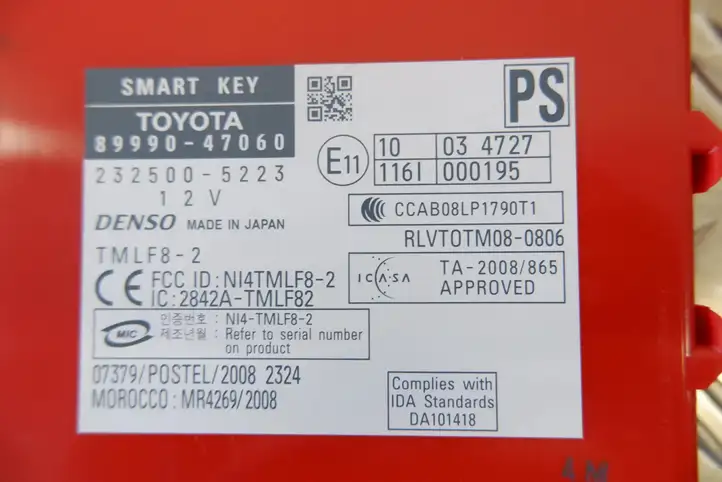 Toyota Prius (XW30) (2009 - 2015) 8999047060 Блок бесключевого доступа — фото 2