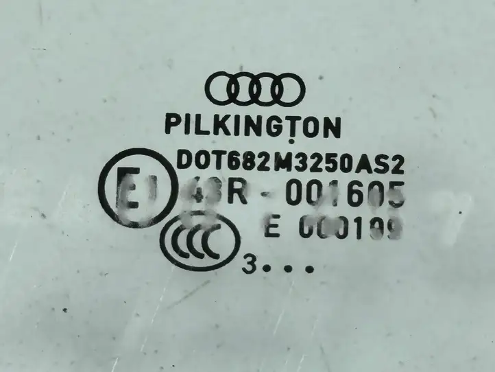Audi A4 S4 B8 8K (2011 - 2015) E143R001605 Стекло передней двери — фото 3