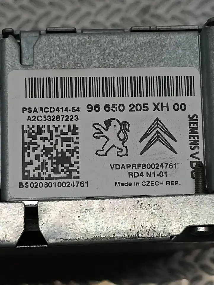 Peugeot 308 (2007 - 2013) 96650205 Магнитола / мультимедийная система — фото 6