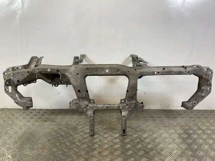 Jeep Grand Cherokee (2021 - )   Балка крепления панели