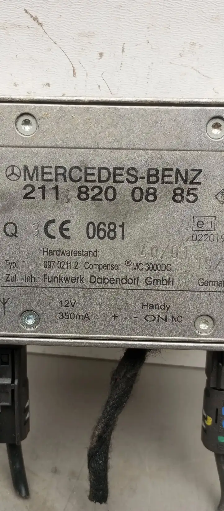 Mercedes-Benz E W211 (2002 - 2009) 2118200885 Блок управления антеннами — фото 3