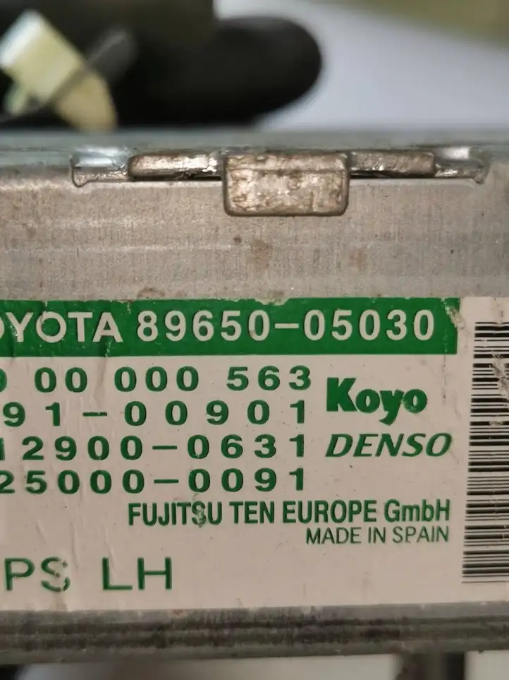 Toyota Avensis T250 (2003 - 2006) 8965005030 Блок управления усилителем руля — фото 5