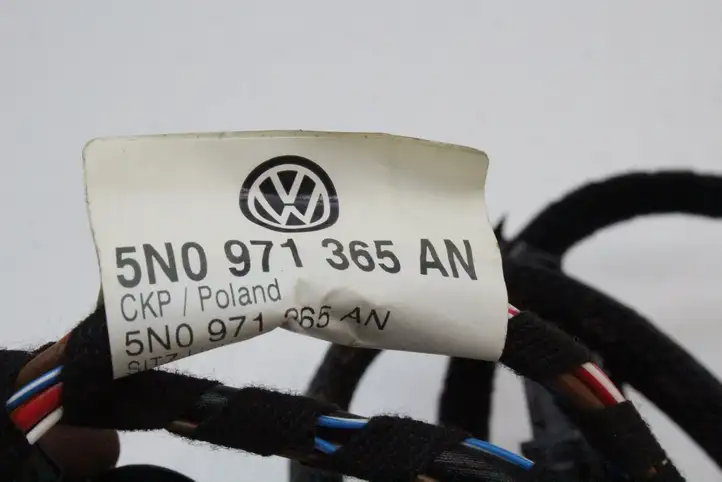 Volkswagen Tiguan (2007 - 2011) Прочая электропроводка — фото 7
