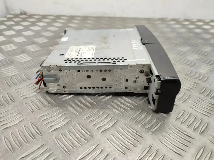 Skoda Yeti (5L) (2009 - 2012) 1Z0035152E Магнитола / мультимедийная система — фото 5