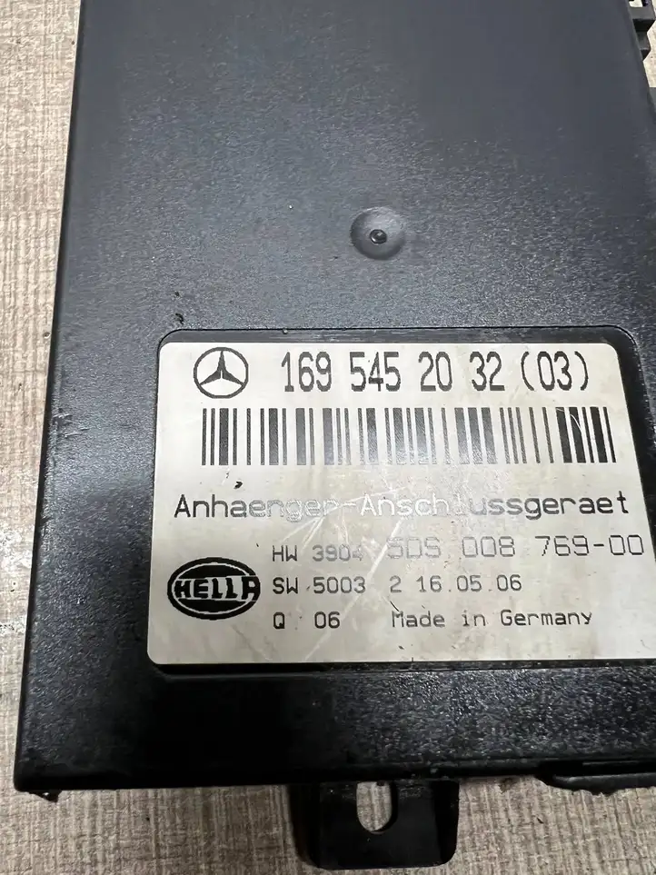 Mercedes-Benz A W169 (2004 - 2012) A1695452032 Блок предохранителей — фото 3