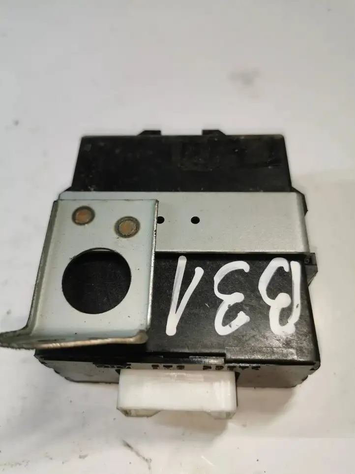 Toyota Avensis Verso (2001 - 2004) 8978044030 Блок иммобилайзера — фото 3