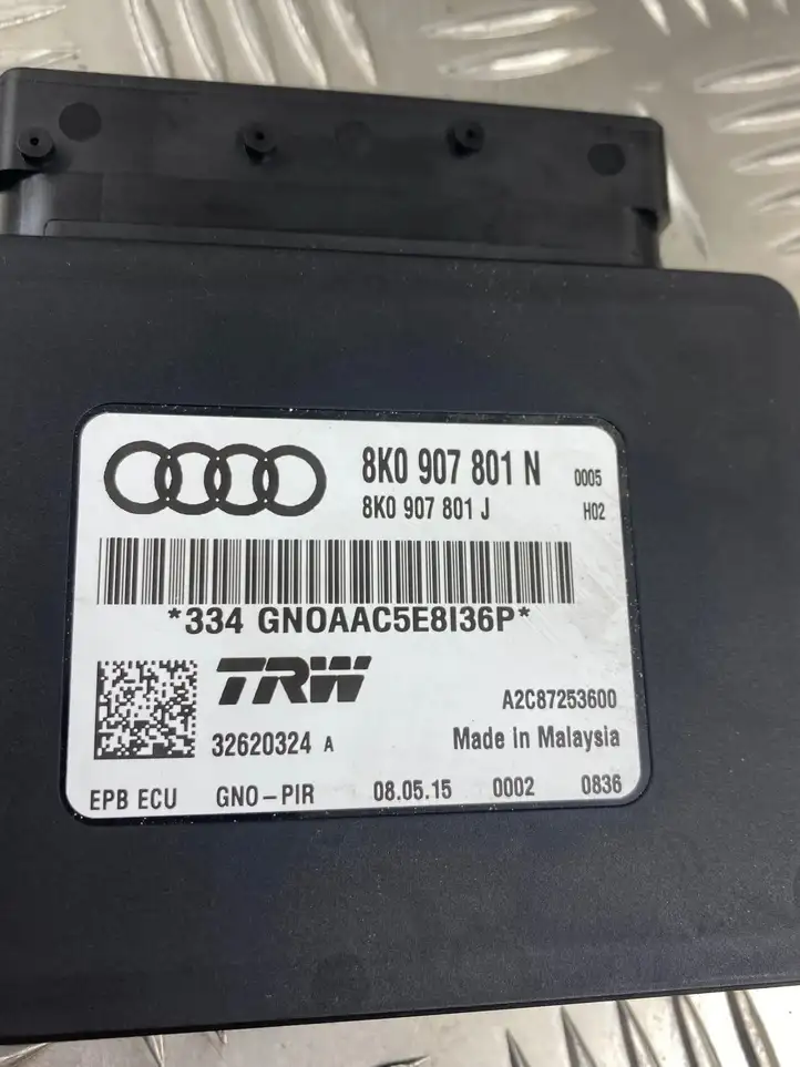 Audi Q5 SQ5 (2012 - 2017) 8K0907801J Блок управления стояночным тормозом — фото 5