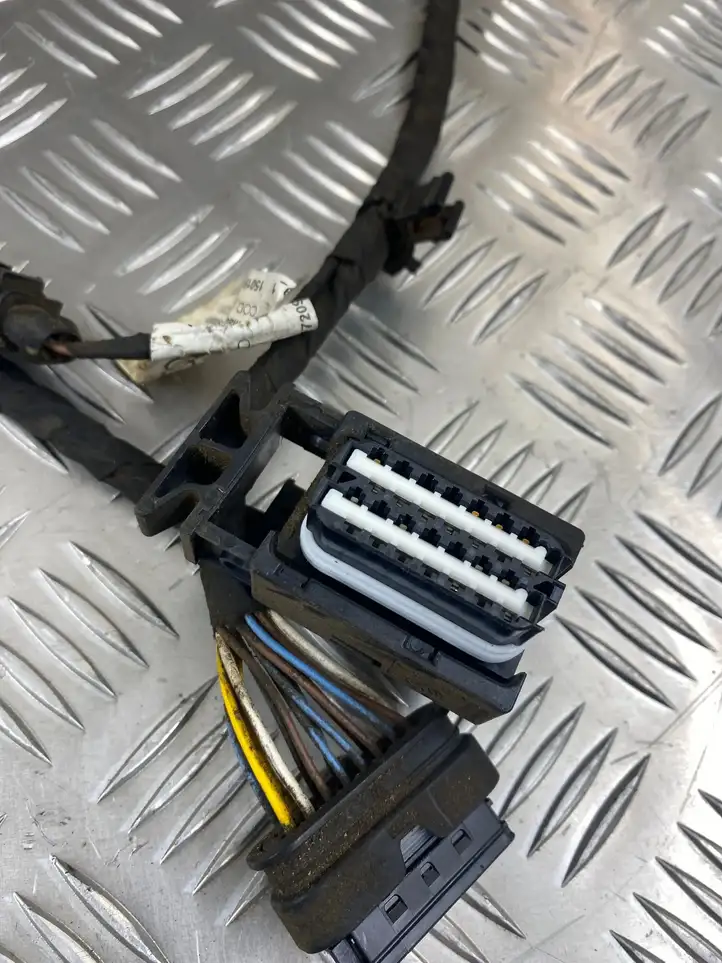 Audi Q5 SQ5 (2012 - 2017) 8r0971765c Прочая электропроводка — фото 2
