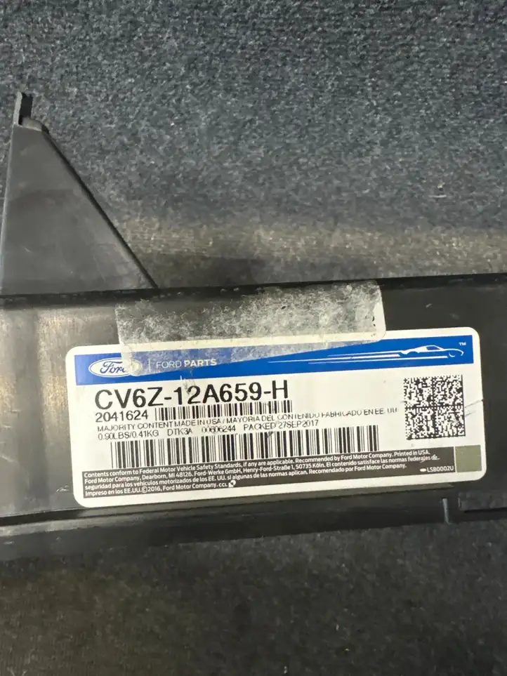 Ford Kuga II (2013 - 2019) CV6Z12A659H Блок предохранителей (комплект) — фото 3