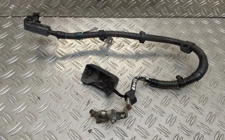 Toyota RAV 4 (XA30) (2006 - 2016) 8212242050 Плюсовой провод аккумулятора — фото 2