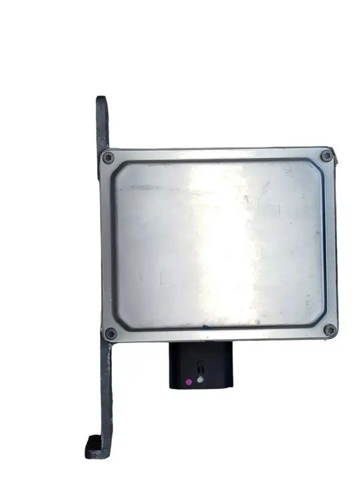 Ford Mustang Mach-E (2020 - ) LJ9814G568AM Блок управления аккумулятором — фото 2