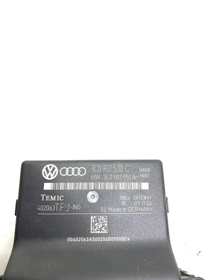 Volkswagen PASSAT B6 (2005 - 2010) 3C0907530C Модуль Gateway — фото 9