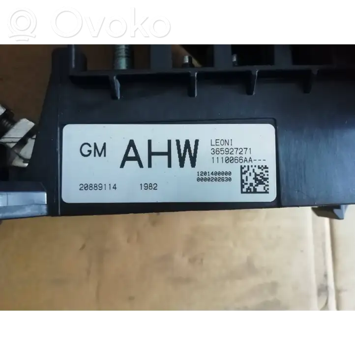 Chevrolet Volt I (2010 - 2015) 365927271 Клеммный узел плюсовых проводов — фото 3