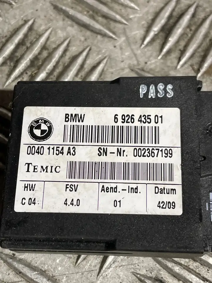 BMW 1 E81 E87 (2004 - 2011) 6926435 Блок управления сиденьем — фото 3