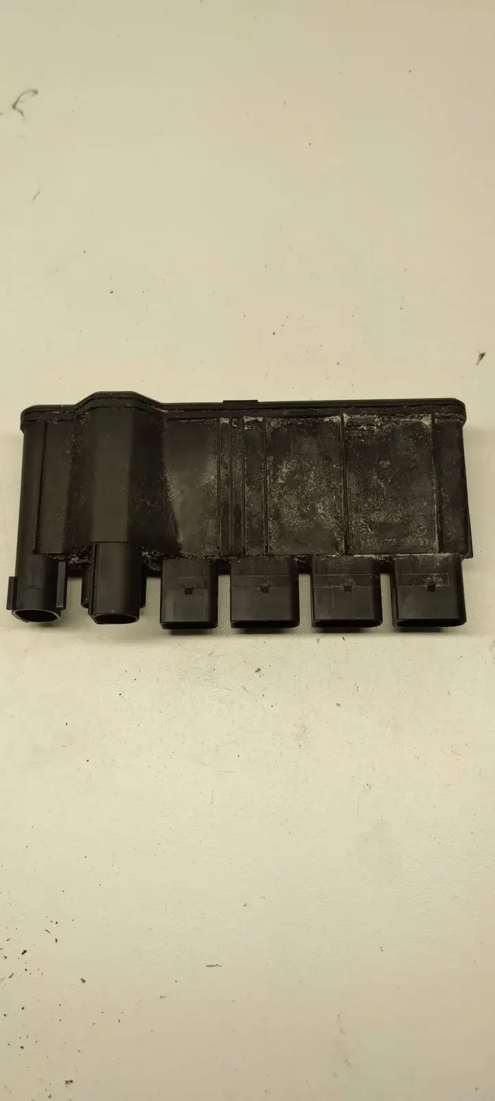 BMW 7 G11 G12 (2015 - 2022)  8583091 Блок управления питанием