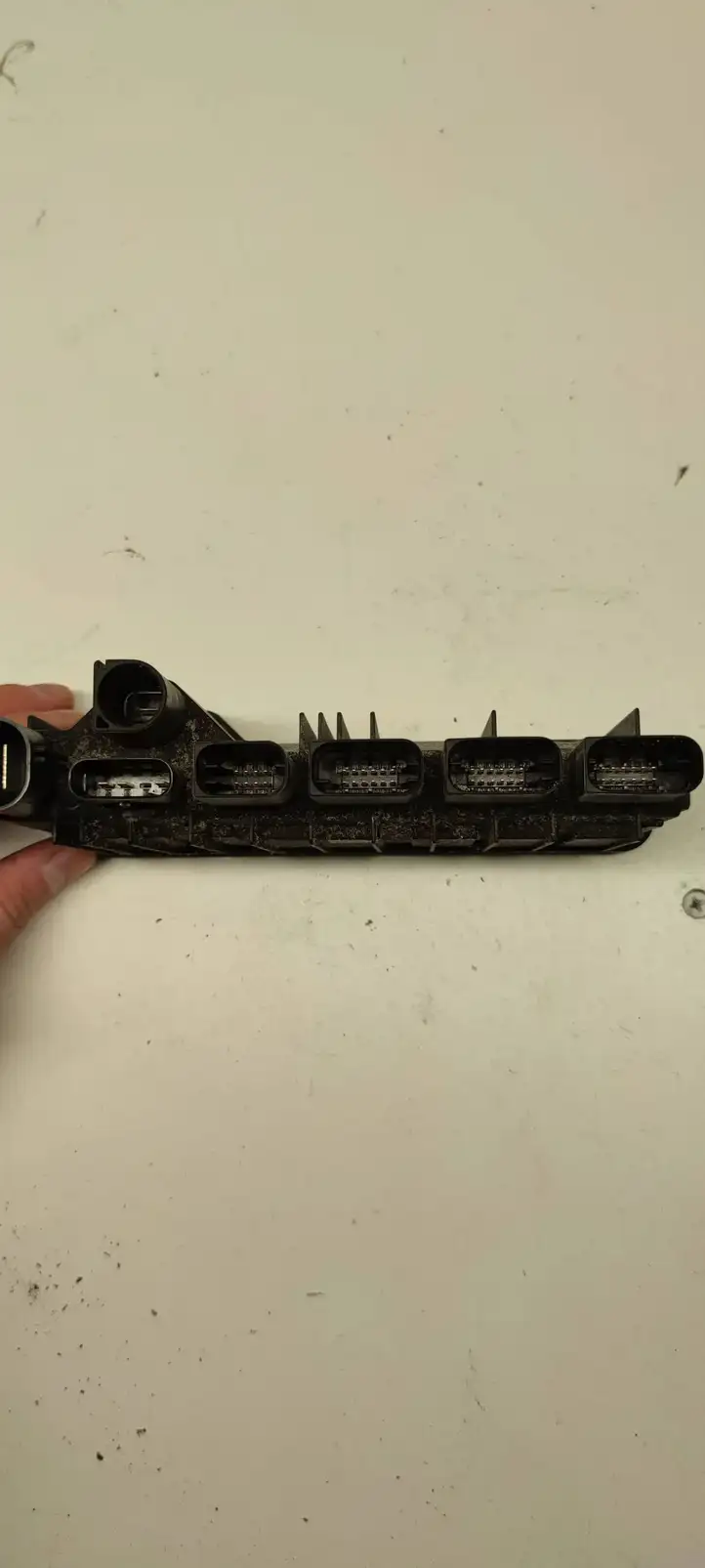 BMW 7 G11 G12 (2015 - 2022)  8583091 Блок управления питанием