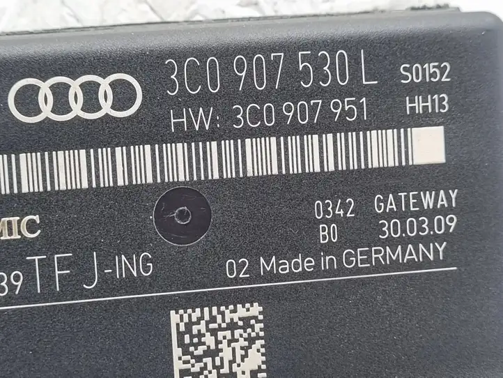 Volkswagen PASSAT B6 (2005 - 2010) 3C0907530L Модуль Gateway — фото 3