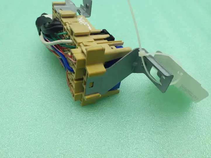 Nissan Pulsar (2014 - 2018)  14626 Блок предохранителей