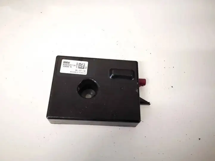 BMW 3 F30 F35 F31 (2012 - 2018)  10859410 Блок управления антенной