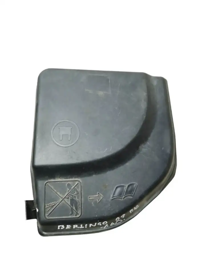 Citroen Berlingo (2003 - 2007) 9658418180 Крышка ящика предохранителей — фото 1