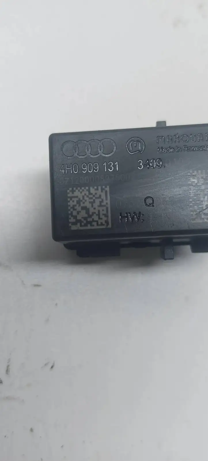 Audi A6 C7 (2011 - 2014) 4H0909131 Блок бесключевого доступа — фото 2