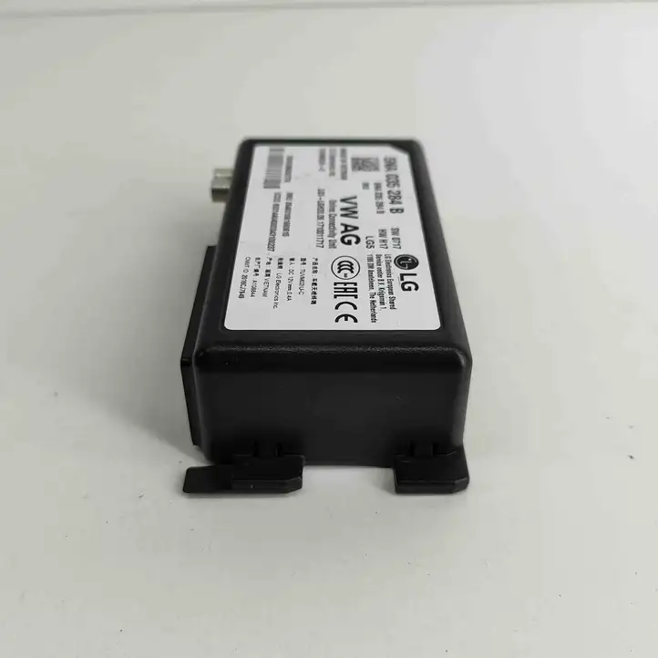 Skoda Superb B8 (3V) (2015 - 2023)  5NA035284B Модуль управления gateway