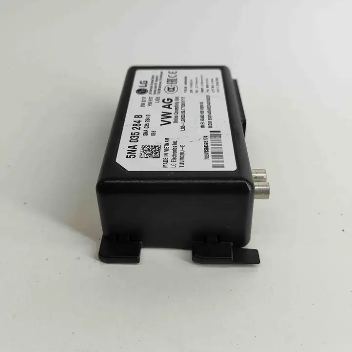 Skoda Superb B8 (3V) (2015 - 2023)  5NA035284B Модуль управления gateway