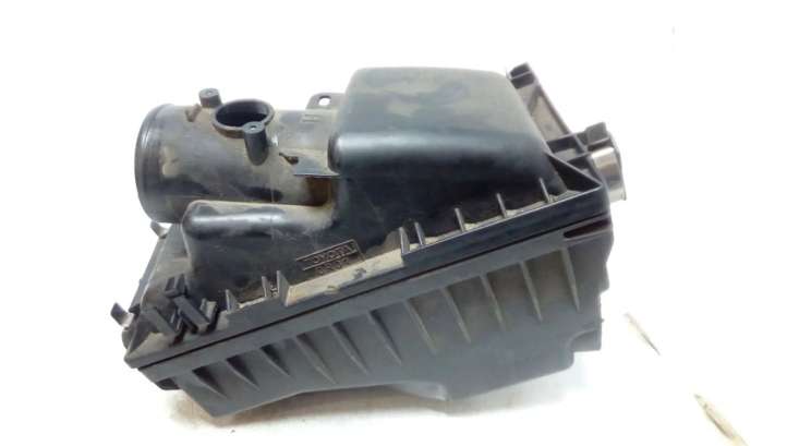 4614485912 Toyota Avensis T250 Oro filtro dėžė