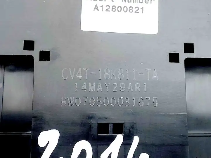 Ford Kuga II (2013 - 2019) CV4T19C107GG Магнитола / мультимедийная система — фото 7