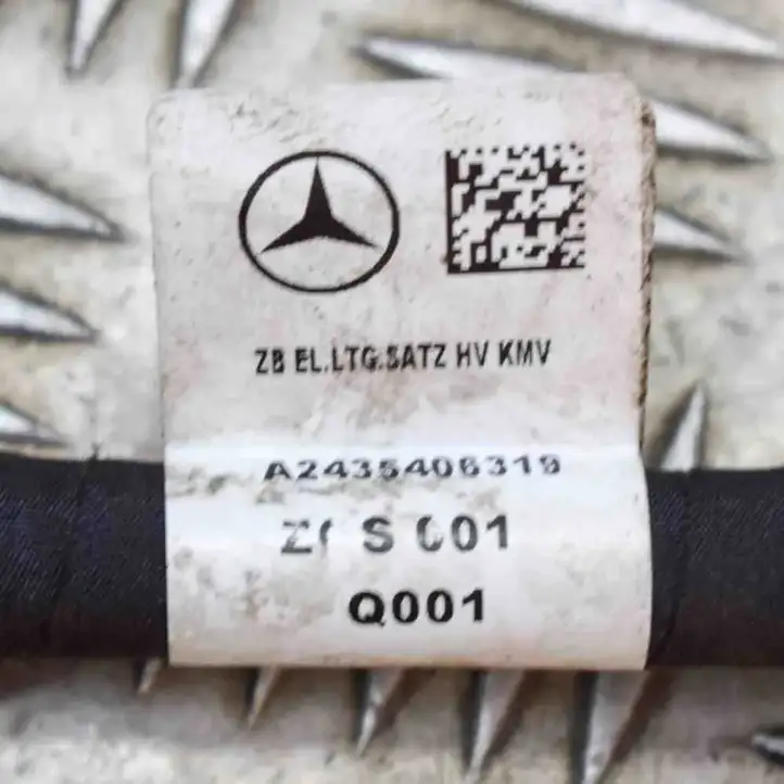Mercedes-Benz EQA (2021 - ) A2435406319 Прочая электропроводка — фото 5