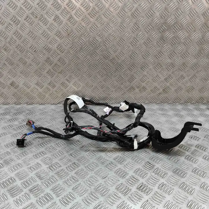 Tesla Model X (2015 - 2021) 103288100F Прочая электропроводка — фото 3